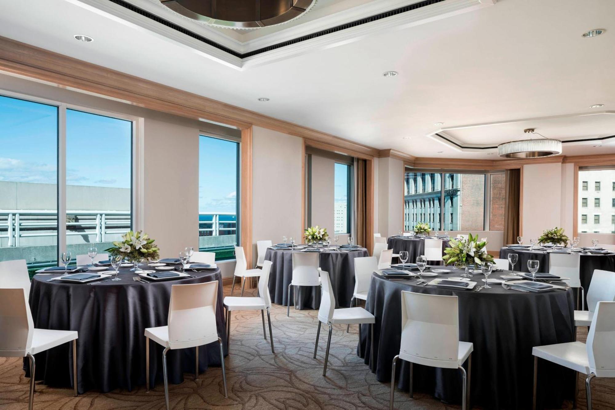 Hotel The Ritz-Carlton, Cleveland Exterior foto